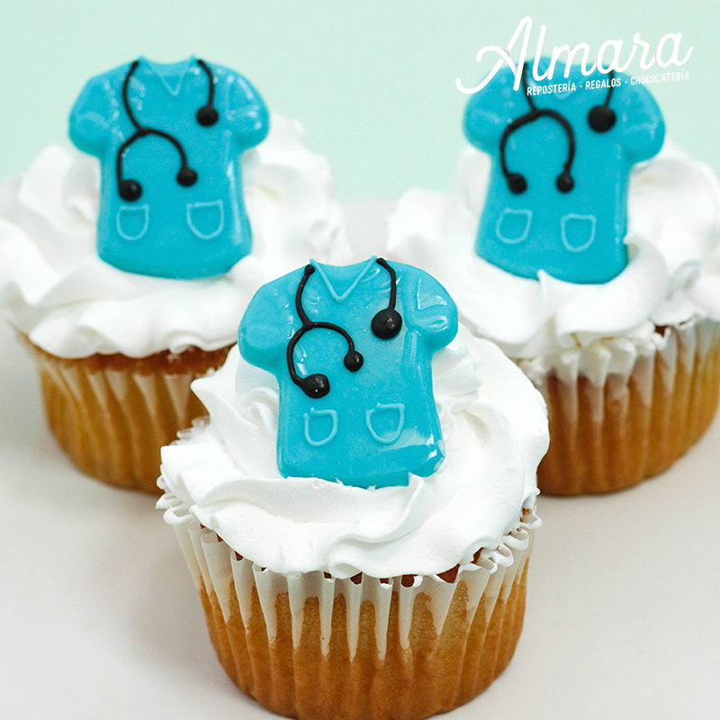 Cupcakes Gourmet Enfermero Almara Reposteria Regalos